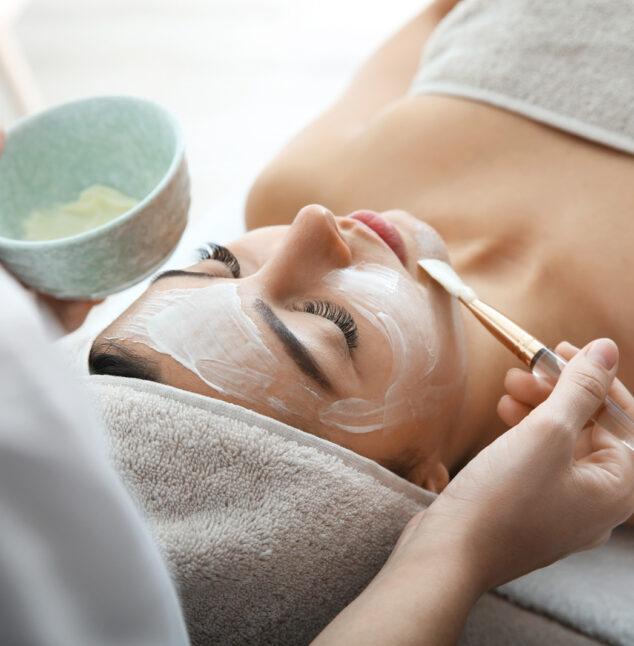 Are There Any Discounts Available for Facial and Nails Service at Home?