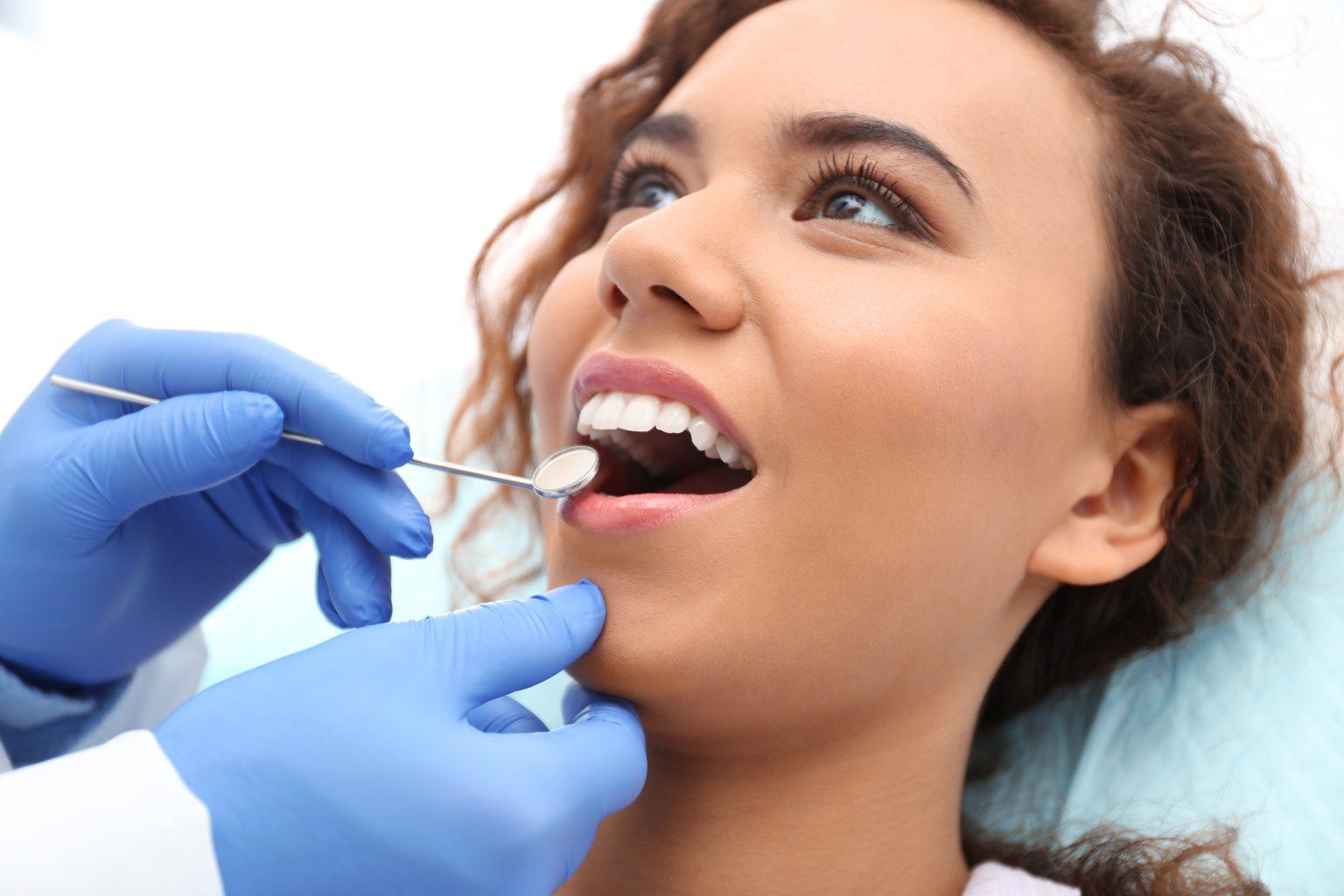 Permanent Dentures in Tampa: A Comprehensive Guide