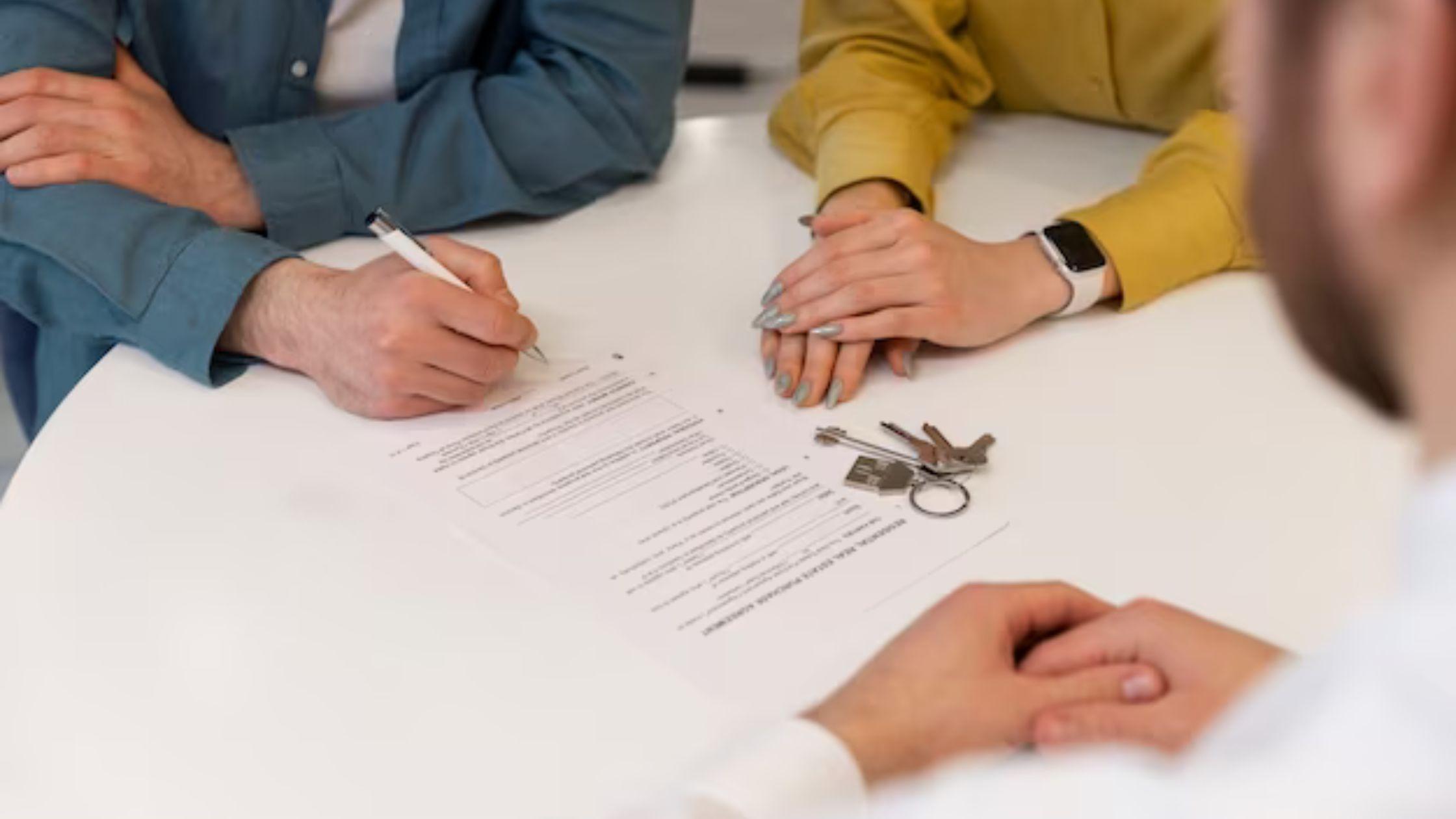 Legal Empowerment in Love: The Essentials of Marriage Contracts and Cohabitation Agreements