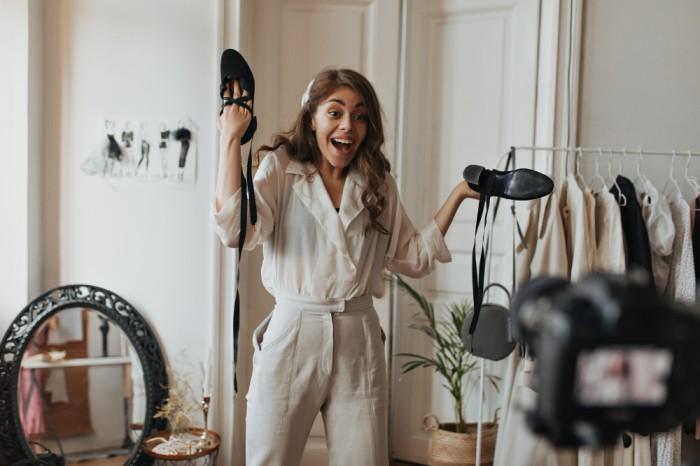 Beyond the Catwalk: How Dubai’s Fashion Influencers Collaborate with Brands